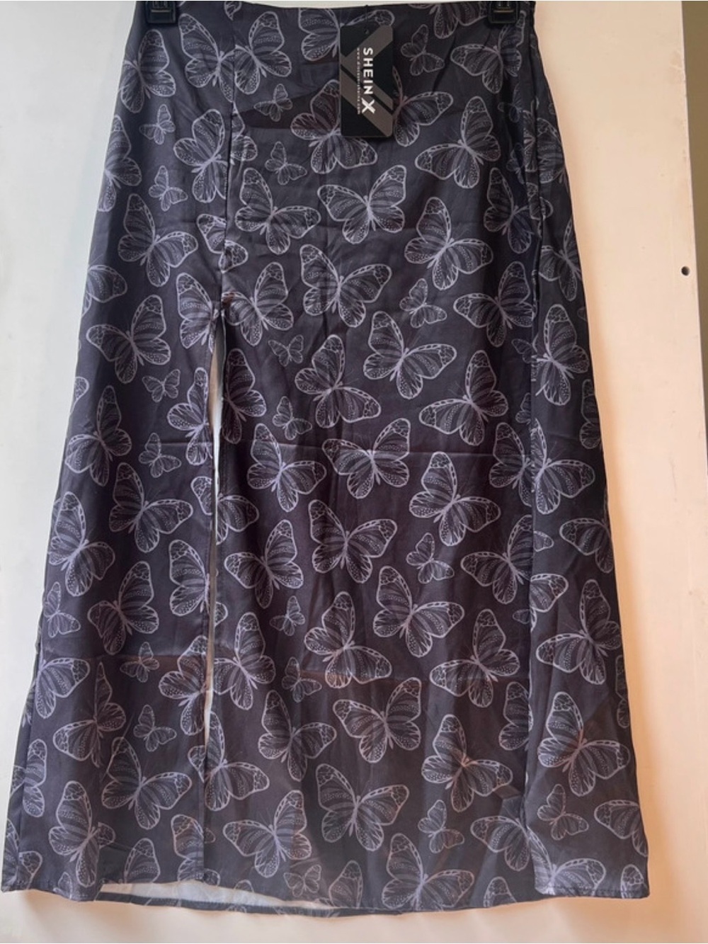 SHEIN Black Butterfly Print A-Line Midi Skirt